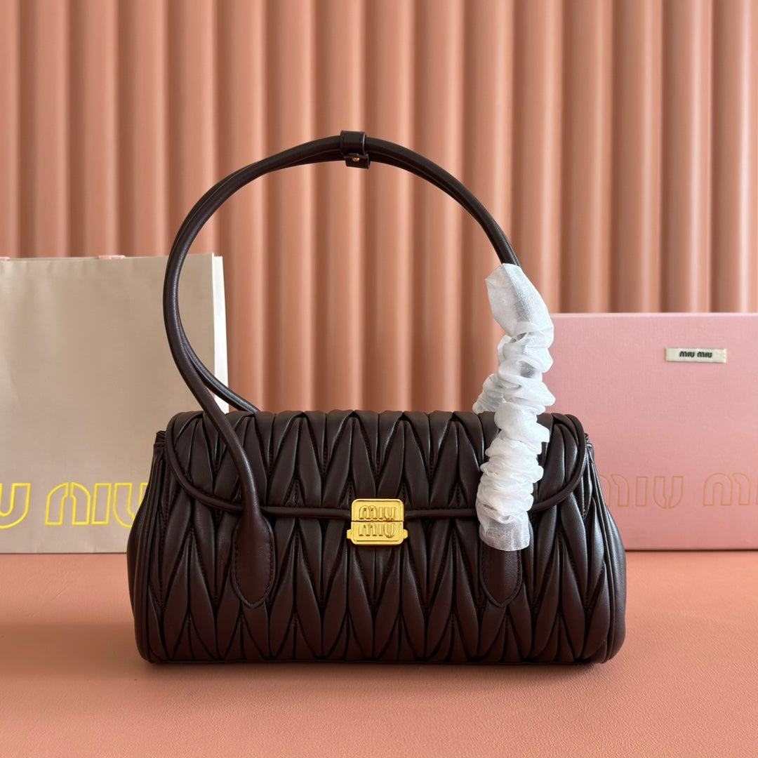 M*u 5bd265 Matelassé Shoulder Bag Lambskin