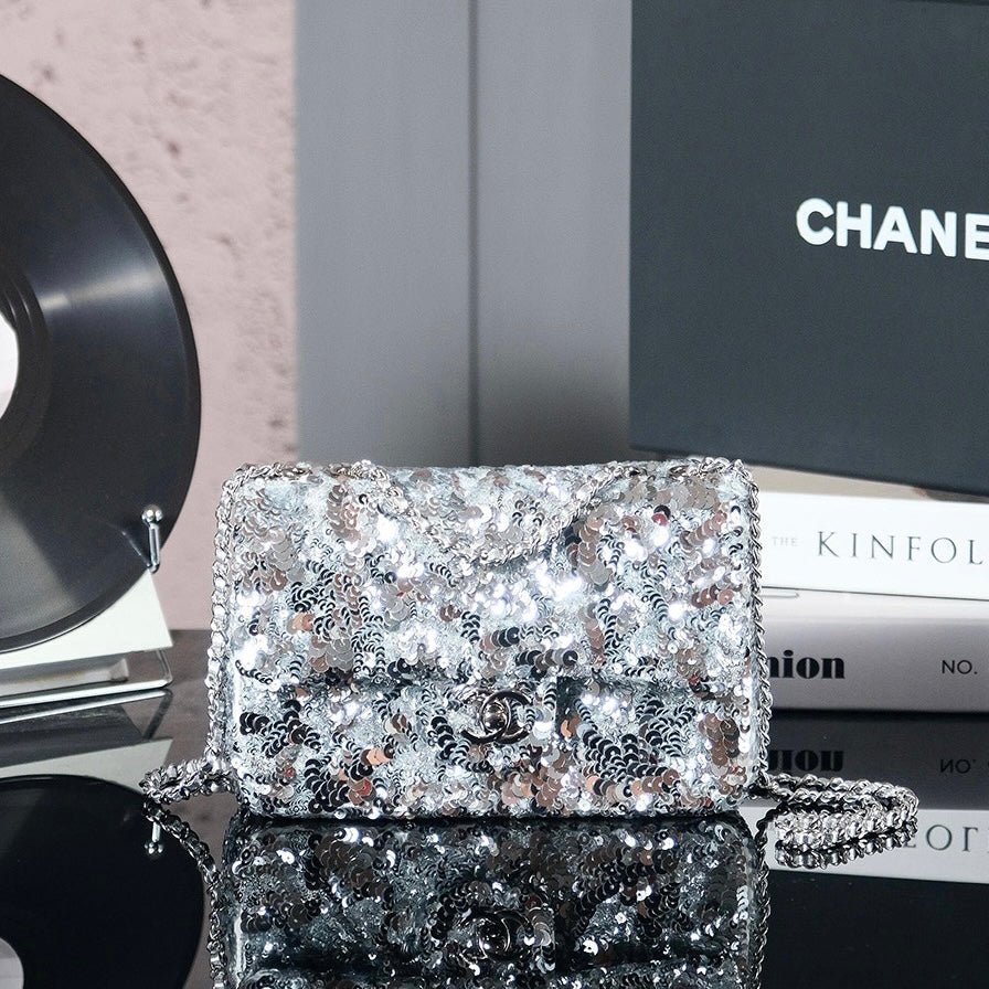 25C Flap Bag Dense Sequin Calfskin