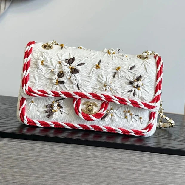 C*C 26s Classic 11.12 Bag 25.5cm White Red Woven Leather