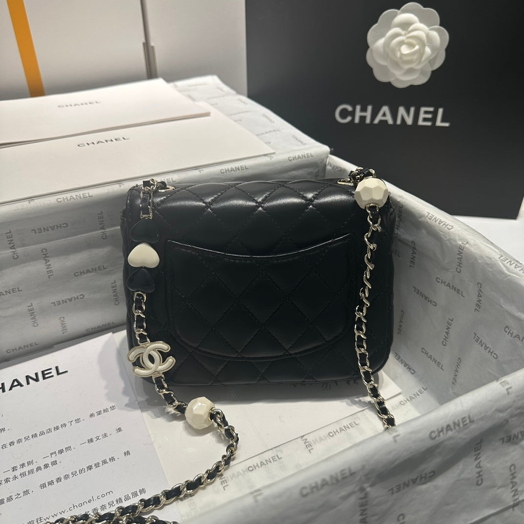 23P Flap Bag Calfskin Siver Hardware