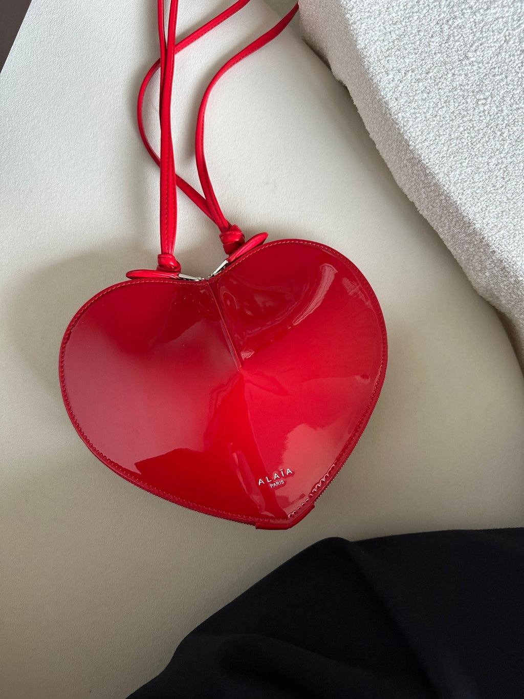 LE COEUR BAG 21 IN SCARLET RED PATENT CALFSKIN