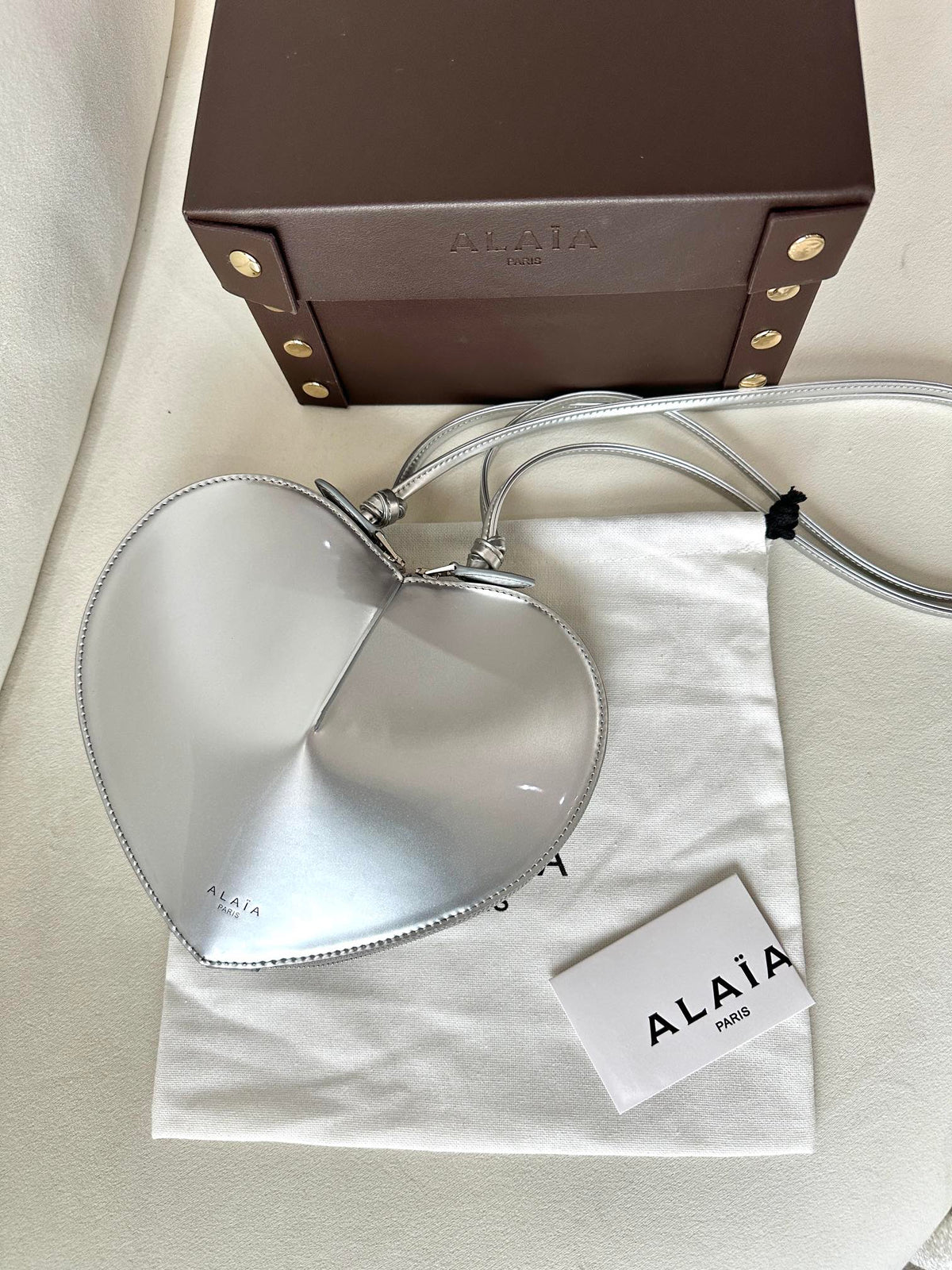 LE COEUR BAG 21 IN SILVER SHINY CALFSKIN
