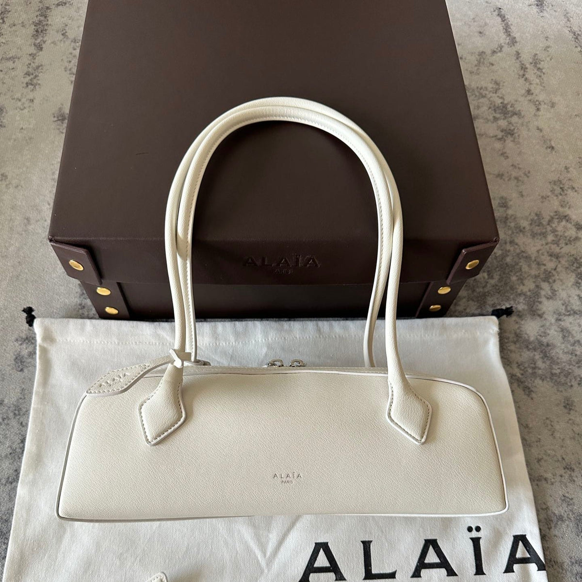 LE TECKEL BAG GOATSKIN