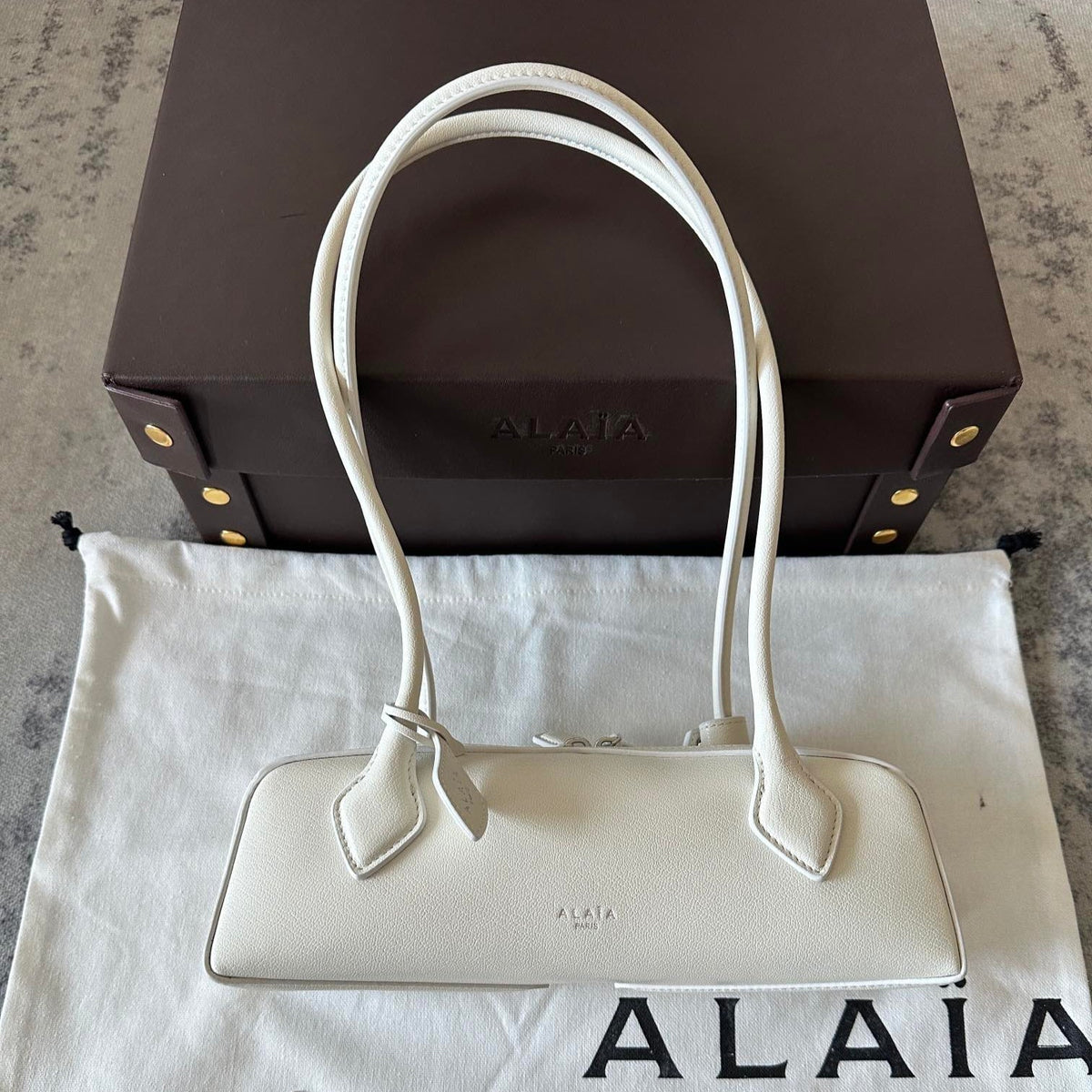 LE TECKEL BAG GOATSKIN