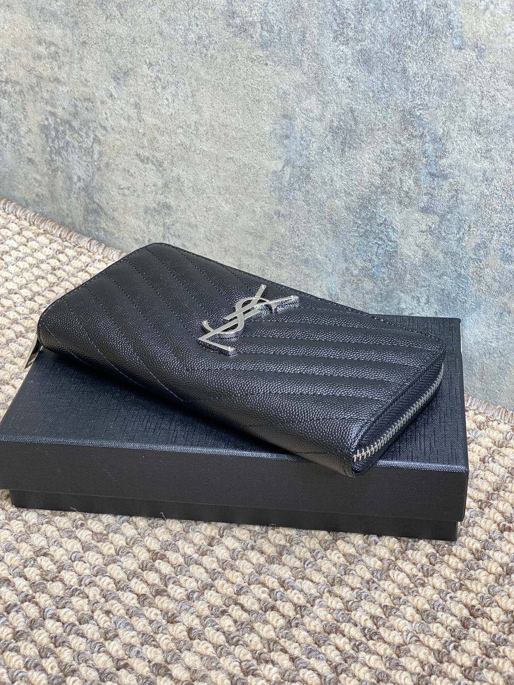Y*S*L Zippy Long Wallet Black Caviar Cowhide Sliver HW