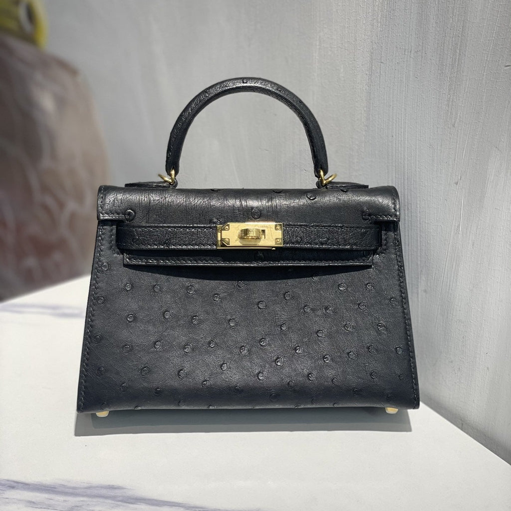 H*rmes Kelly 19 Sellier Ostrich Leather Bag GHW (need day to produce)