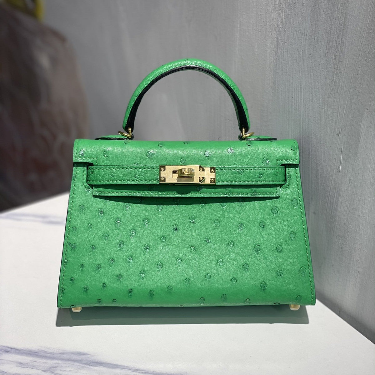 H*rmes Kelly 19 Sellier Ostrich Leather Bag GHW (need day to produce)