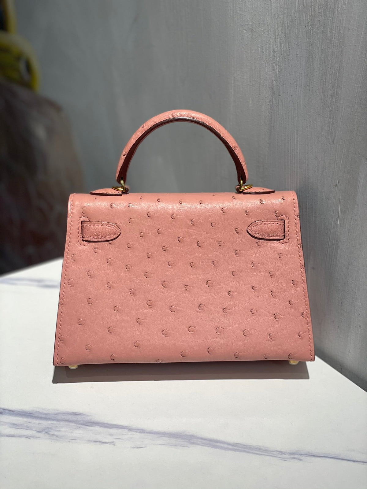 H*rmes Kelly 19 Sellier Muted Pink Ostrich Leather Bag Sliver Hardware (need 25 day to produce)