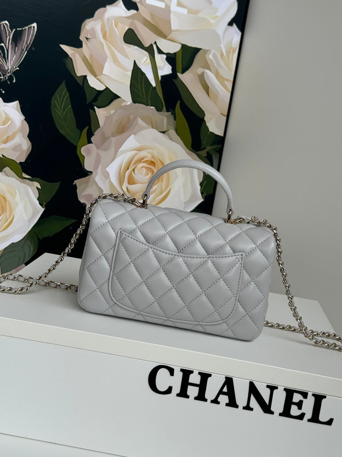 24C FLAP BAG TOP HANDLE CALFSKIN