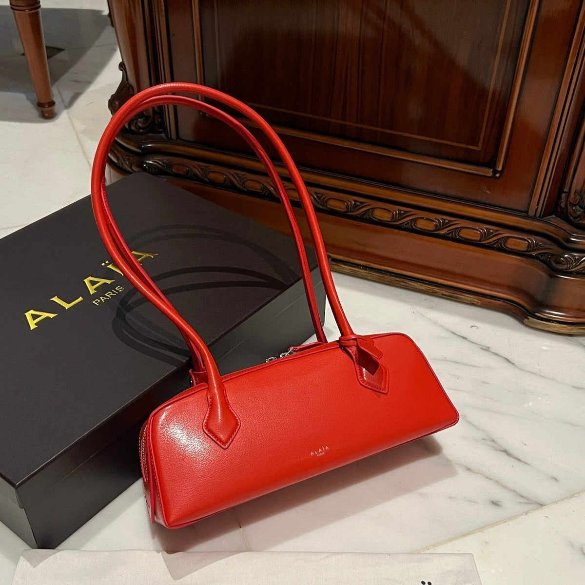 LE TECKEL BAG GOATSKIN