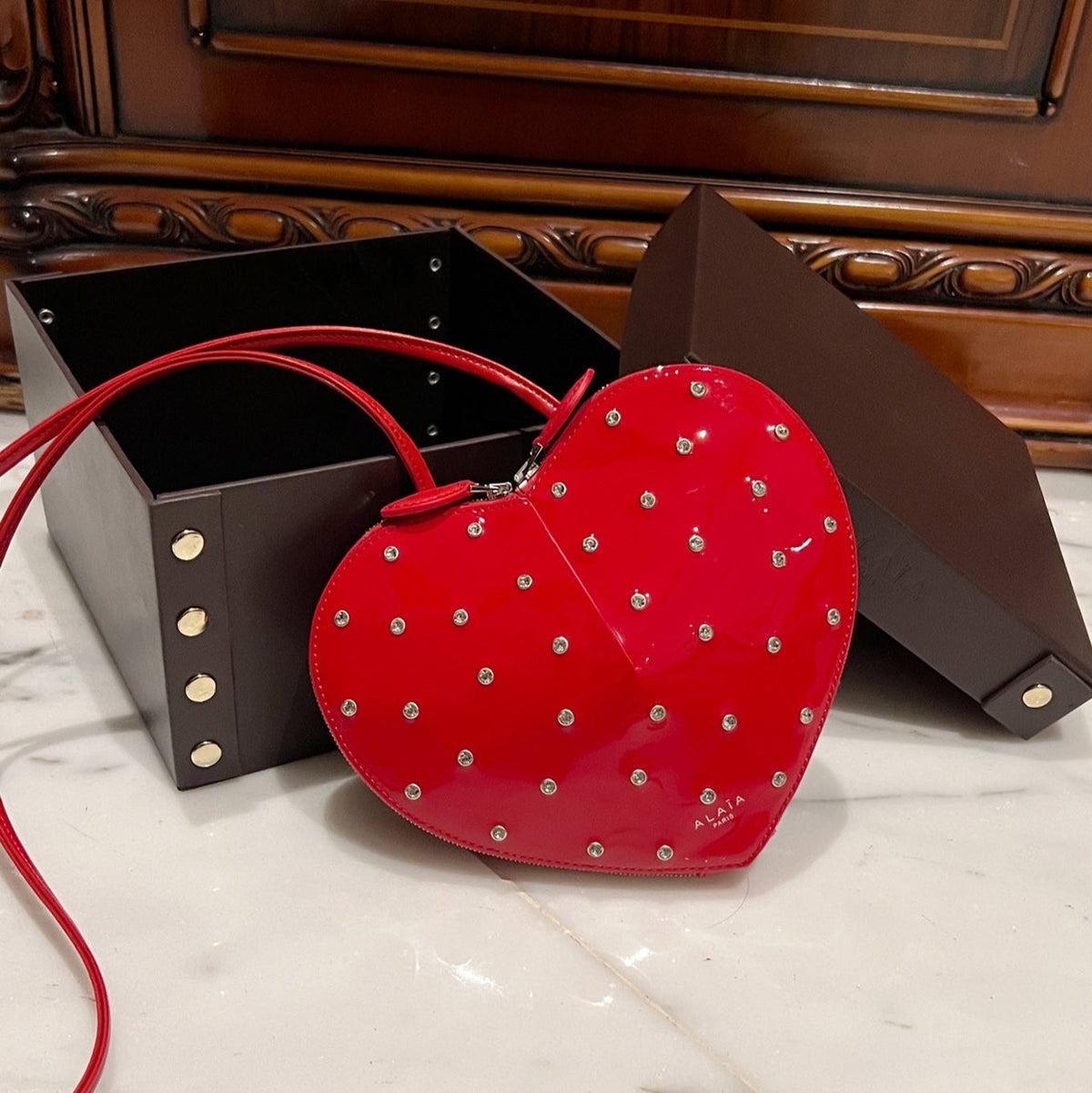 LE COEUR BAG PATENT CALFSKIN ATTACHED STRASS