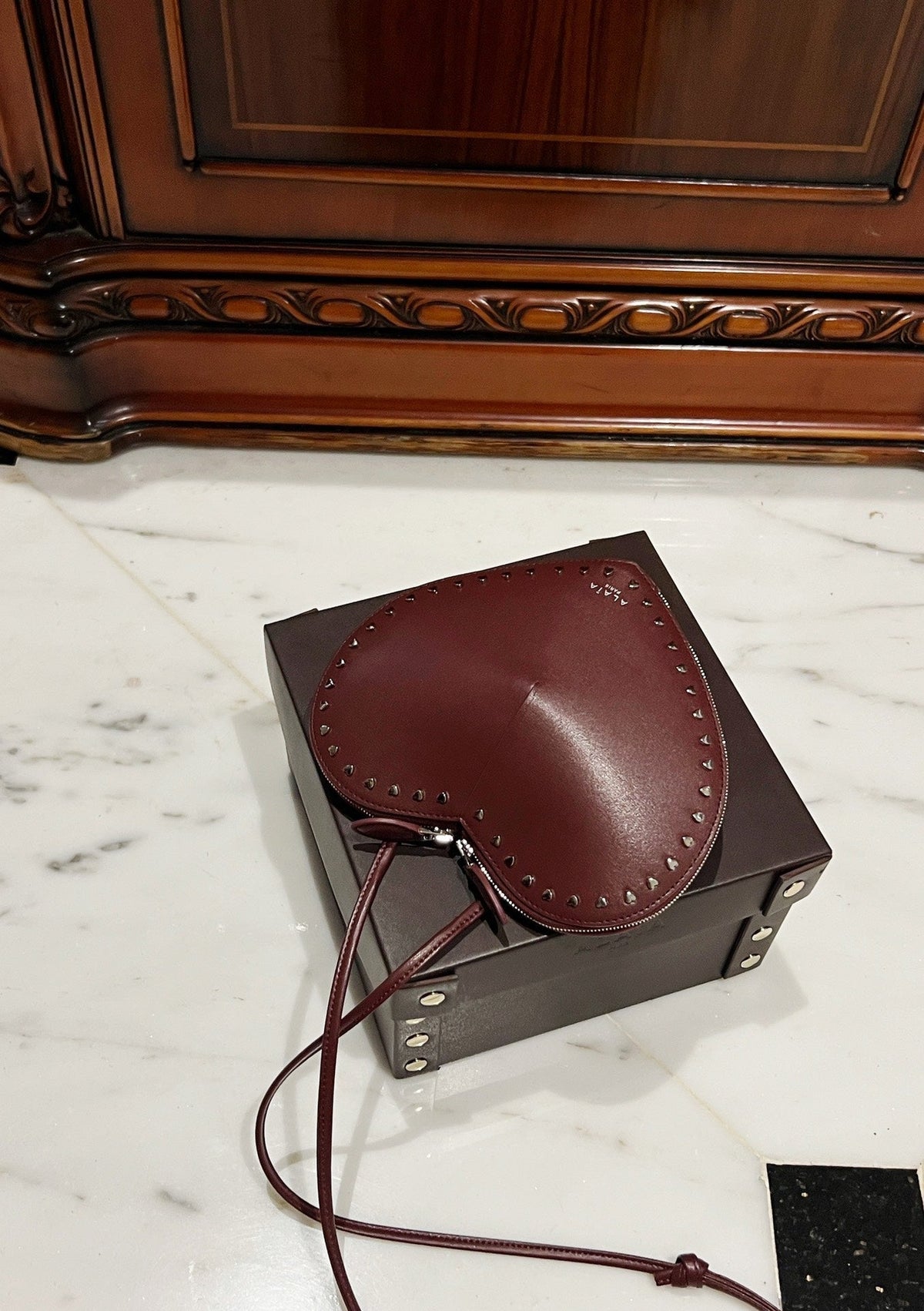 LE COEUR BAG CALFSKIN STUDDED HEART