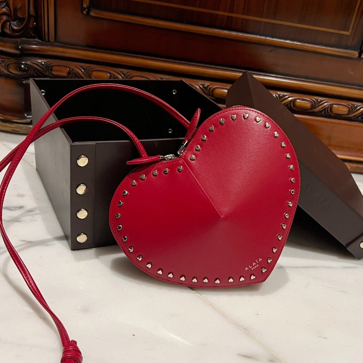 LE COEUR BAG CALFSKIN STUDDED HEART