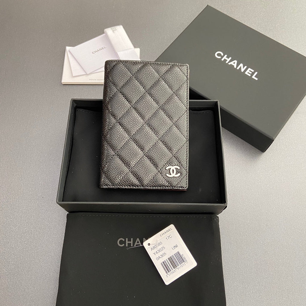 C*C Passport Holder Black Caviar Sliver Steel
