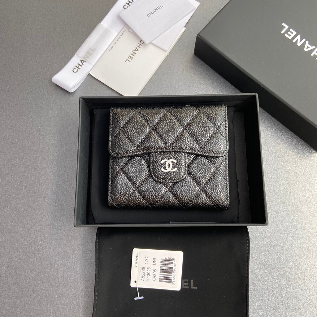 C*C 82288 Classic Flap Wallet Black Caviar Polished Silver