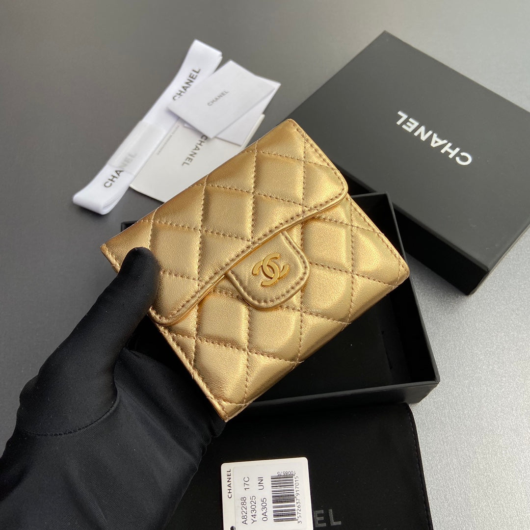 C*C 82288 Classic Flap Wallet Gold Lamskin GHW