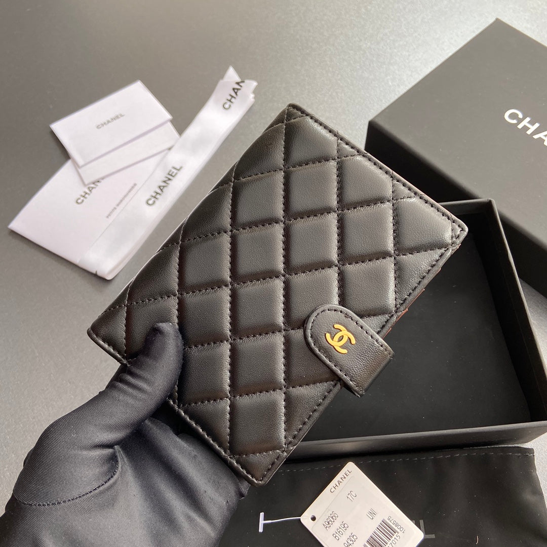 C*C 96066 Compact Wallet Black Sheepskin GHW