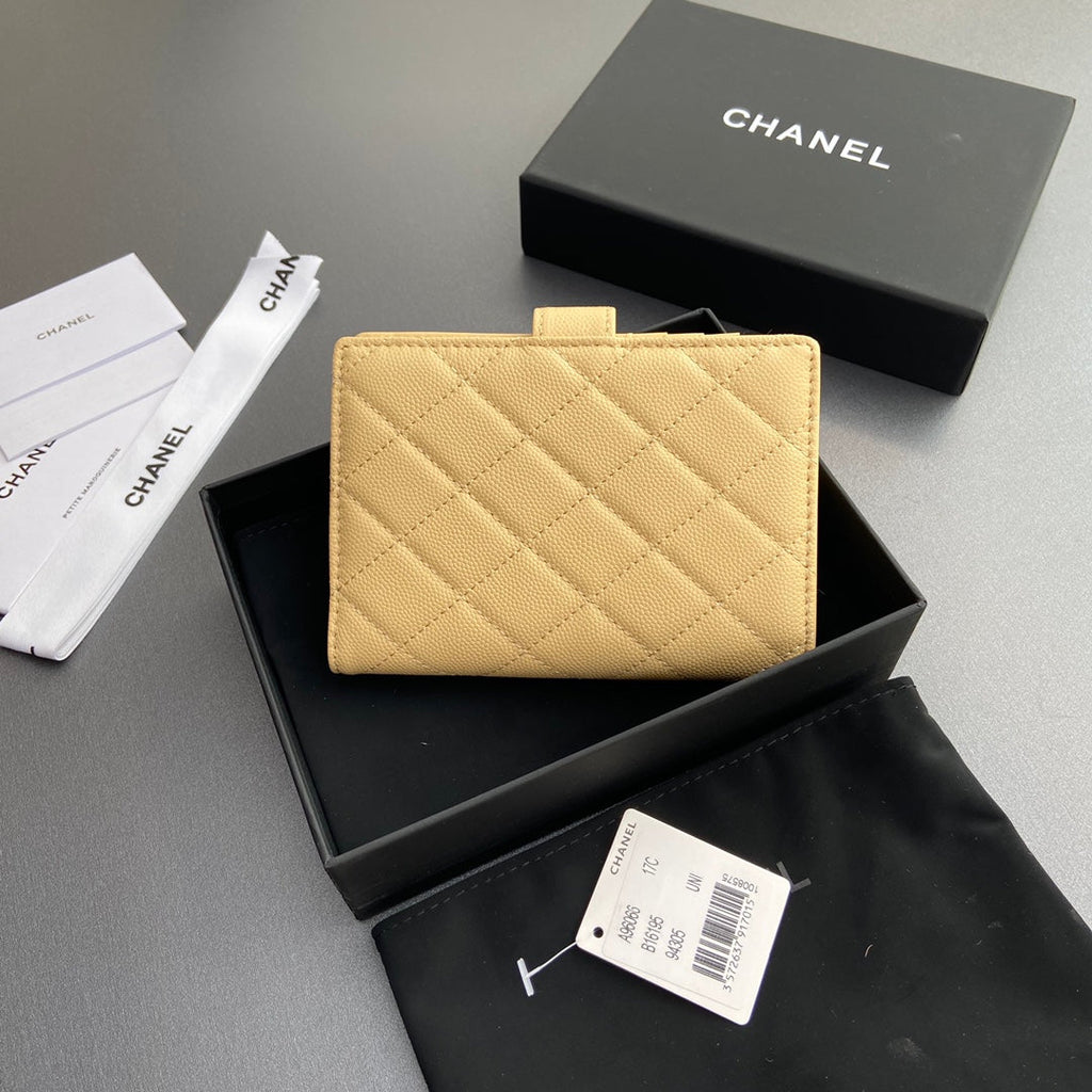 C*C 96066 Compact Wallet Caviar GHW