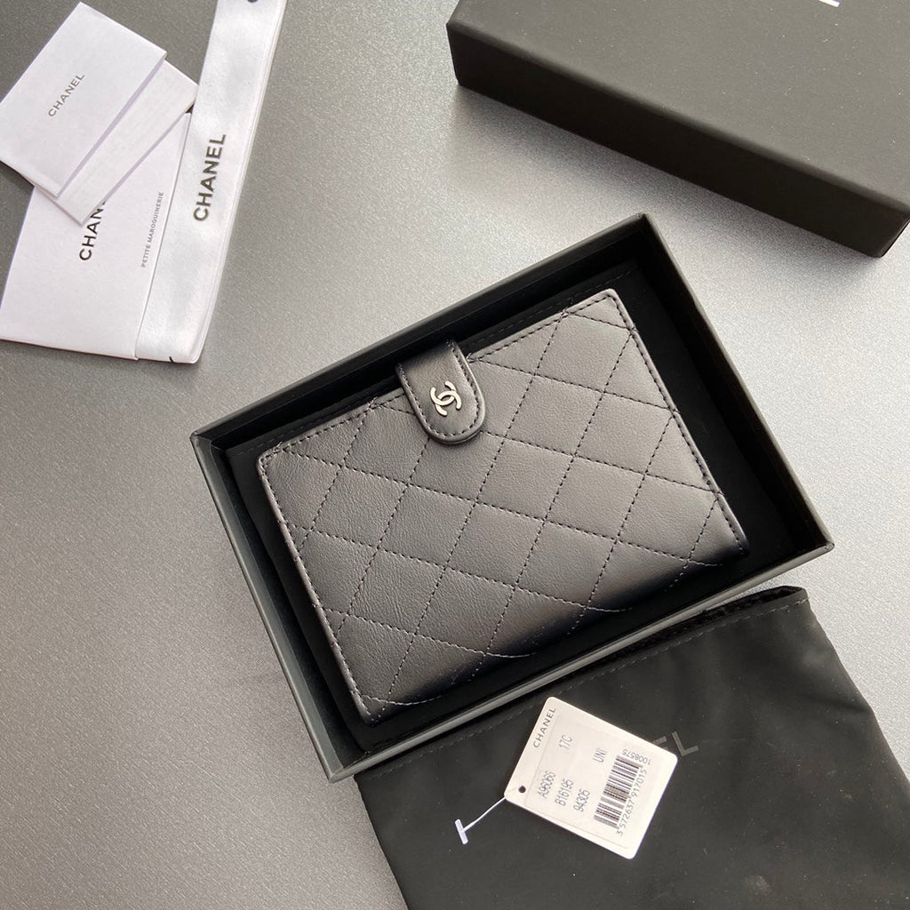C*C 96066 Compact Wallet Black Leather Sliver Steel