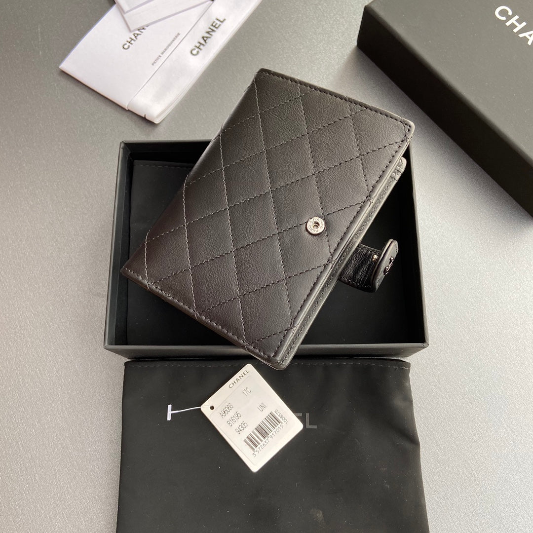 C*C 96066 Compact Wallet Black Leather Sliver Steel