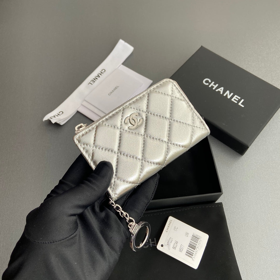 C*C Hook & Chain Zipper Card Holder Sliver Sheepskin Sliver Steel