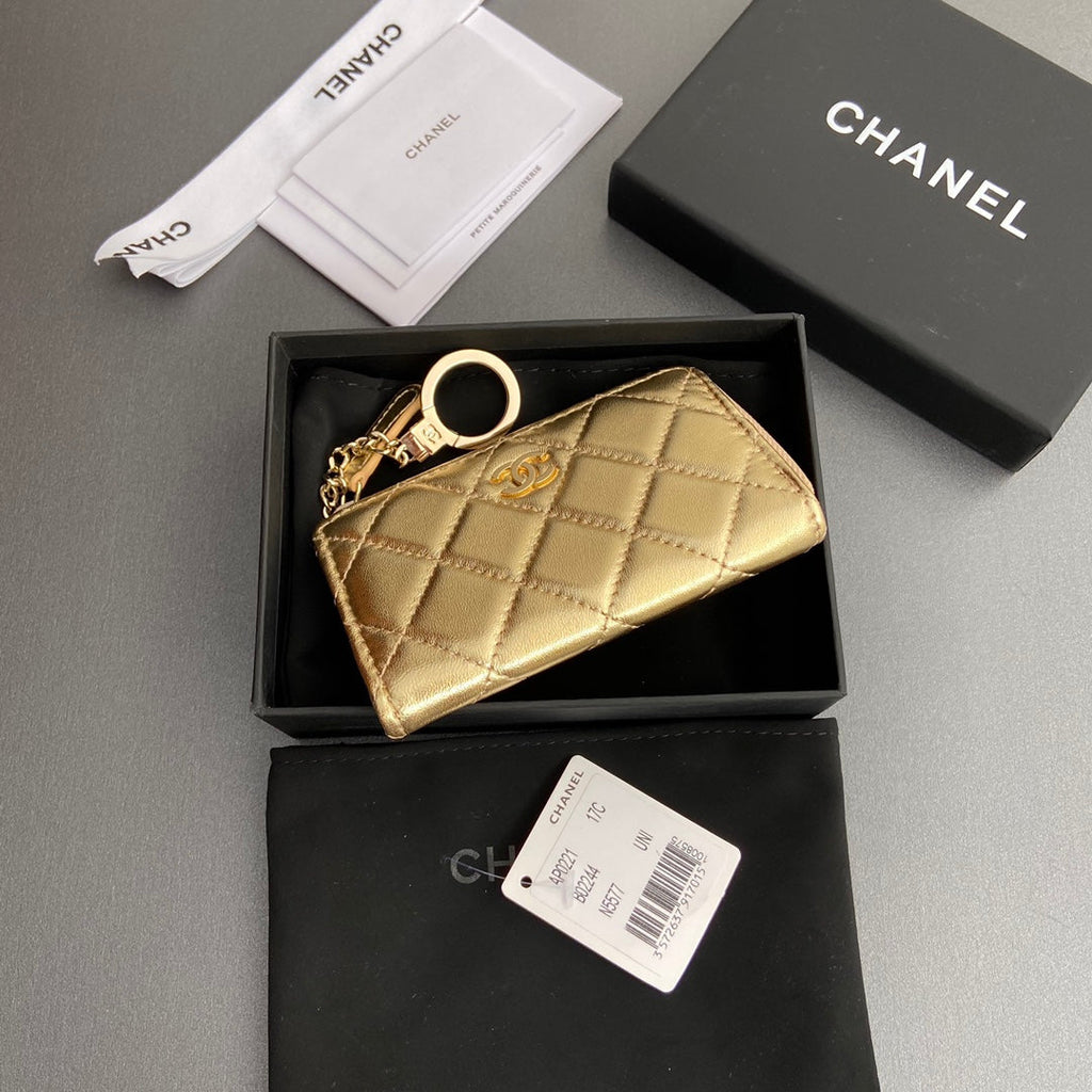 C*C Hook & Chain Zipper Card Holder Gold Sheepskin GHW