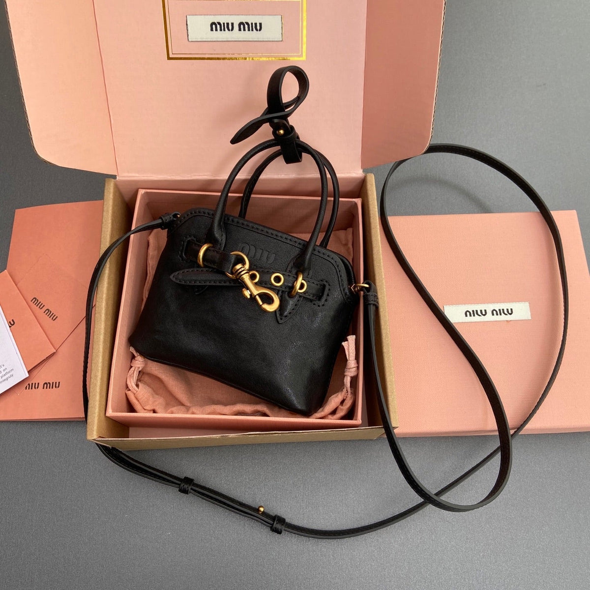 AVENTURE BAG SHINY CALFSKIN