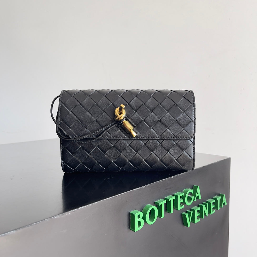 ANDIAMO BAG CALFSKIN