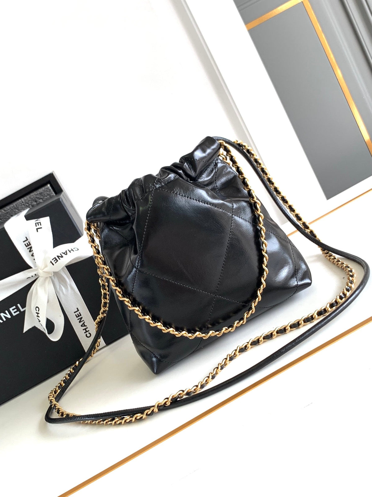 24a C*C 22 hobo bag 20cm black lambskin pearl gold hardware