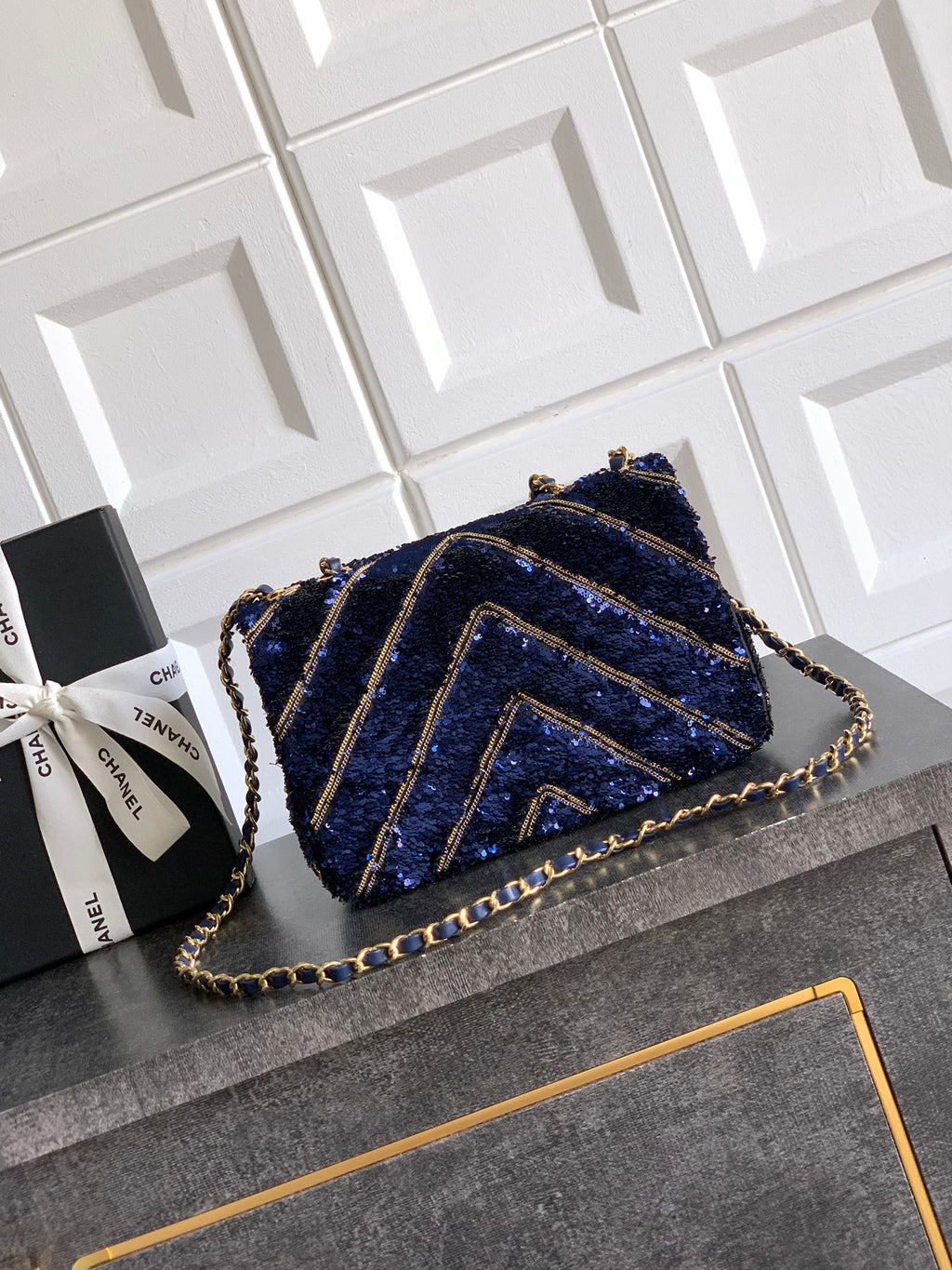 C*C 26K Flap Bag Silk Sequin