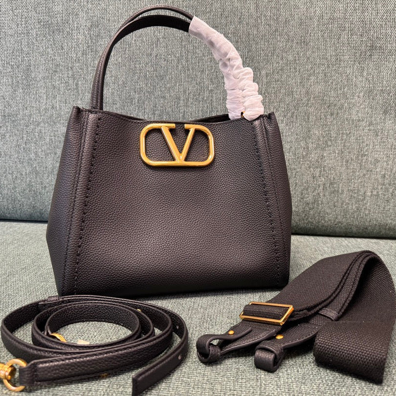 V*lentino handbag calfskin