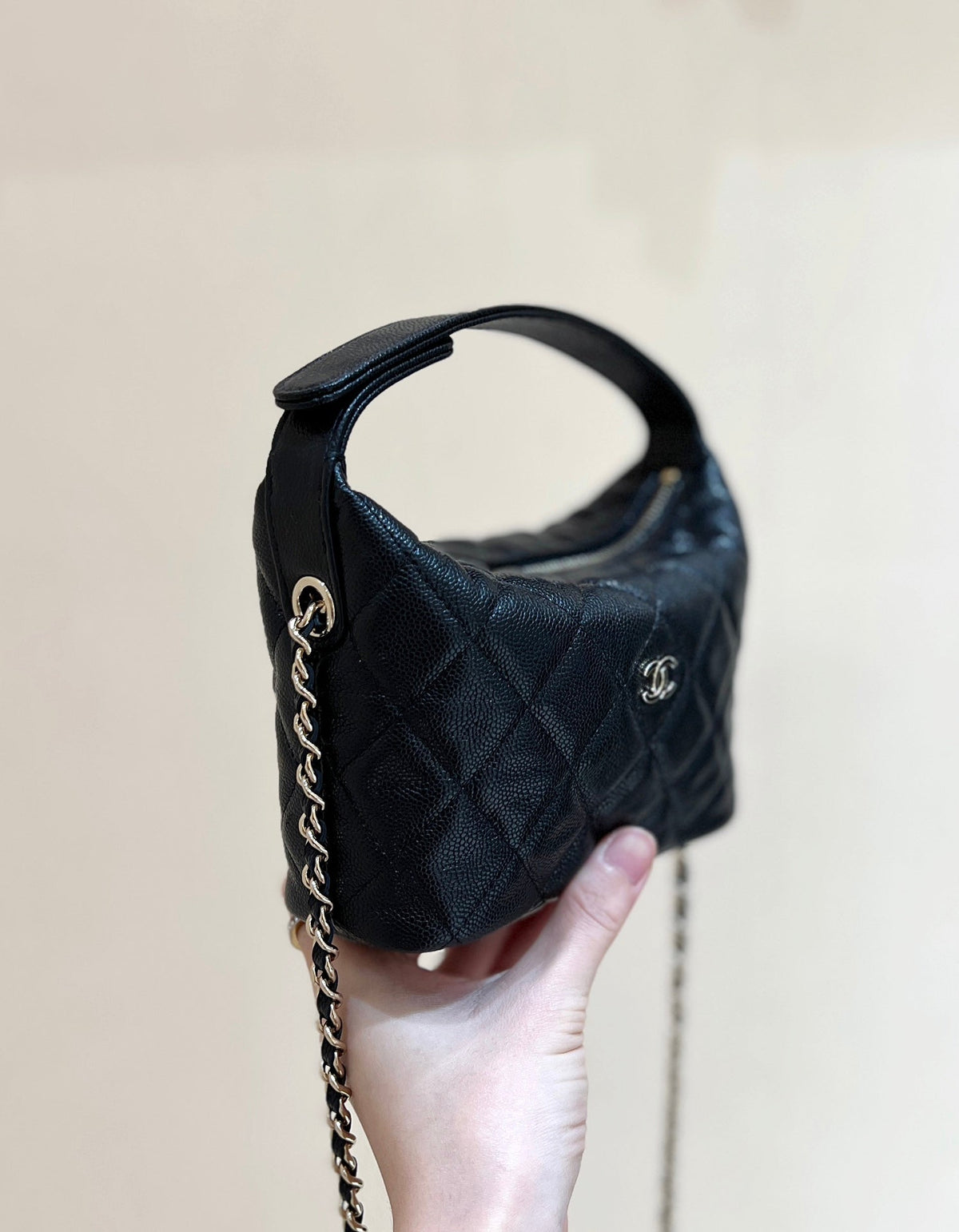 25C Hobo Bag 19cm Black Grained Calfskin