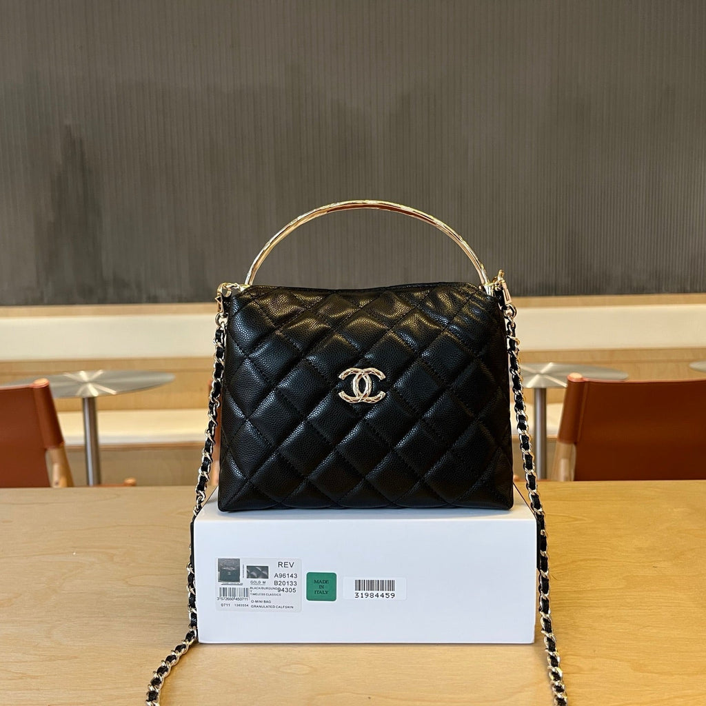 C*C Handle Vintage Bag 19cm Black Caviar 277778 GHW