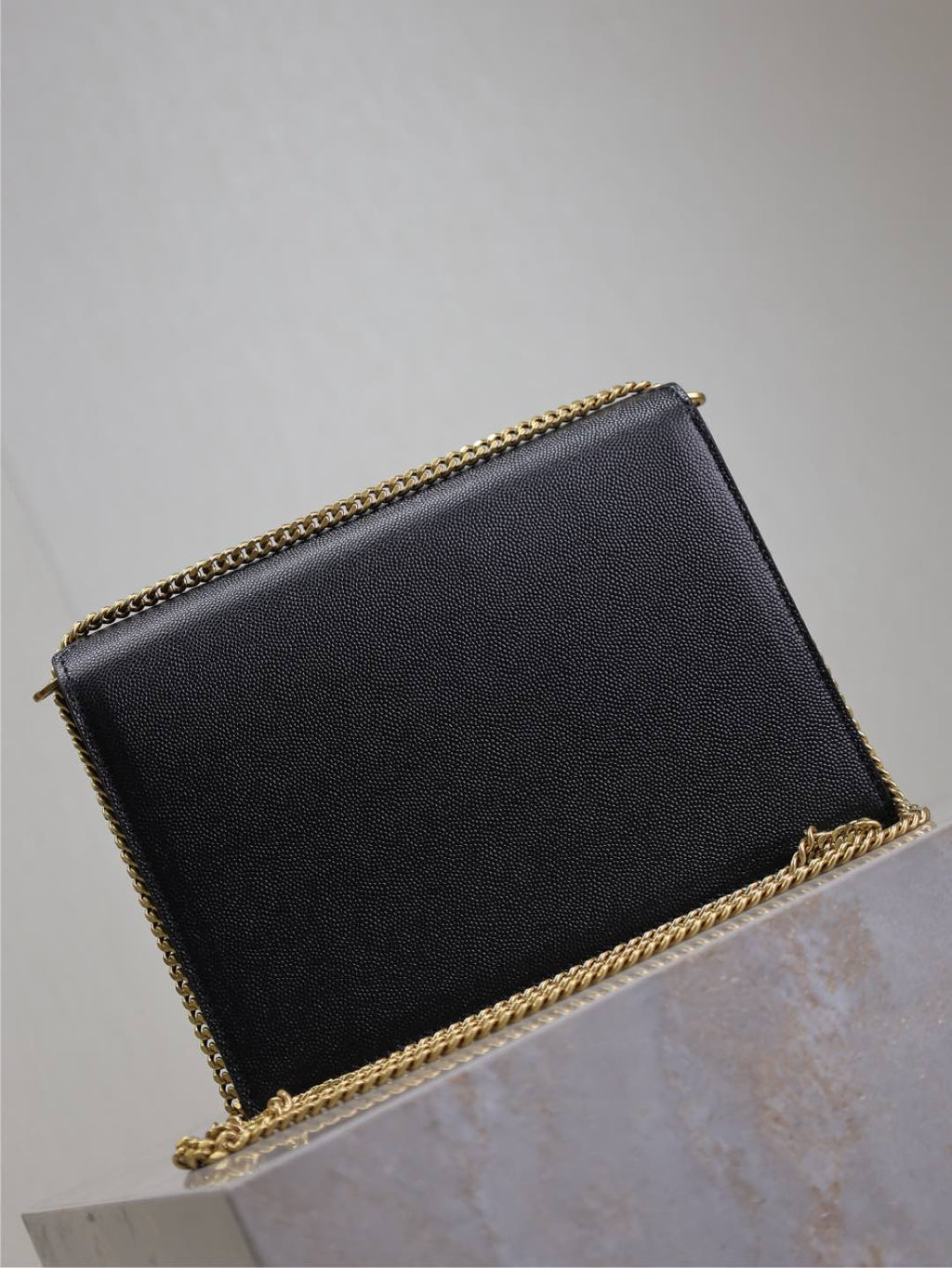 CASSANDRA CHAIN BAG CAVIAR PATTERN CALFSKIN GOLD HARDWARE
