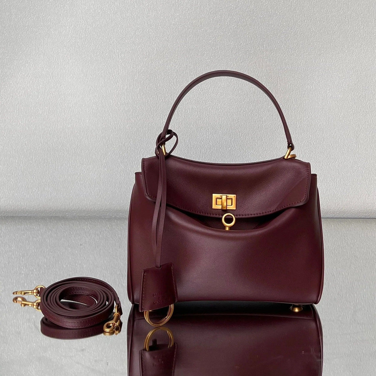 B*lenciaga Bag Calfskin Gold Hardware