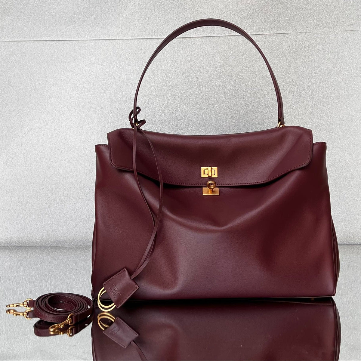 B*lenciaga Bag Calfskin Gold Hardware