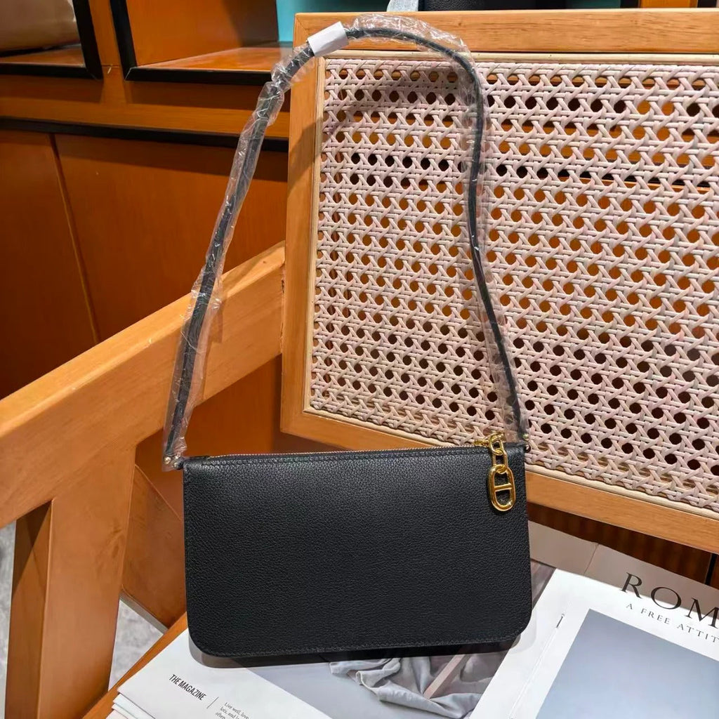 H*rmes 2025 Zipengo Chaine d'Ancre To Go Pouch Evergrain Calfskin