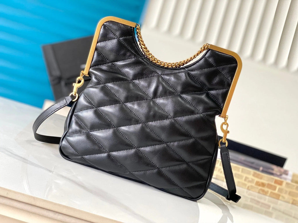 26 SHEEPSKIN GOLD BUCKLE BAG