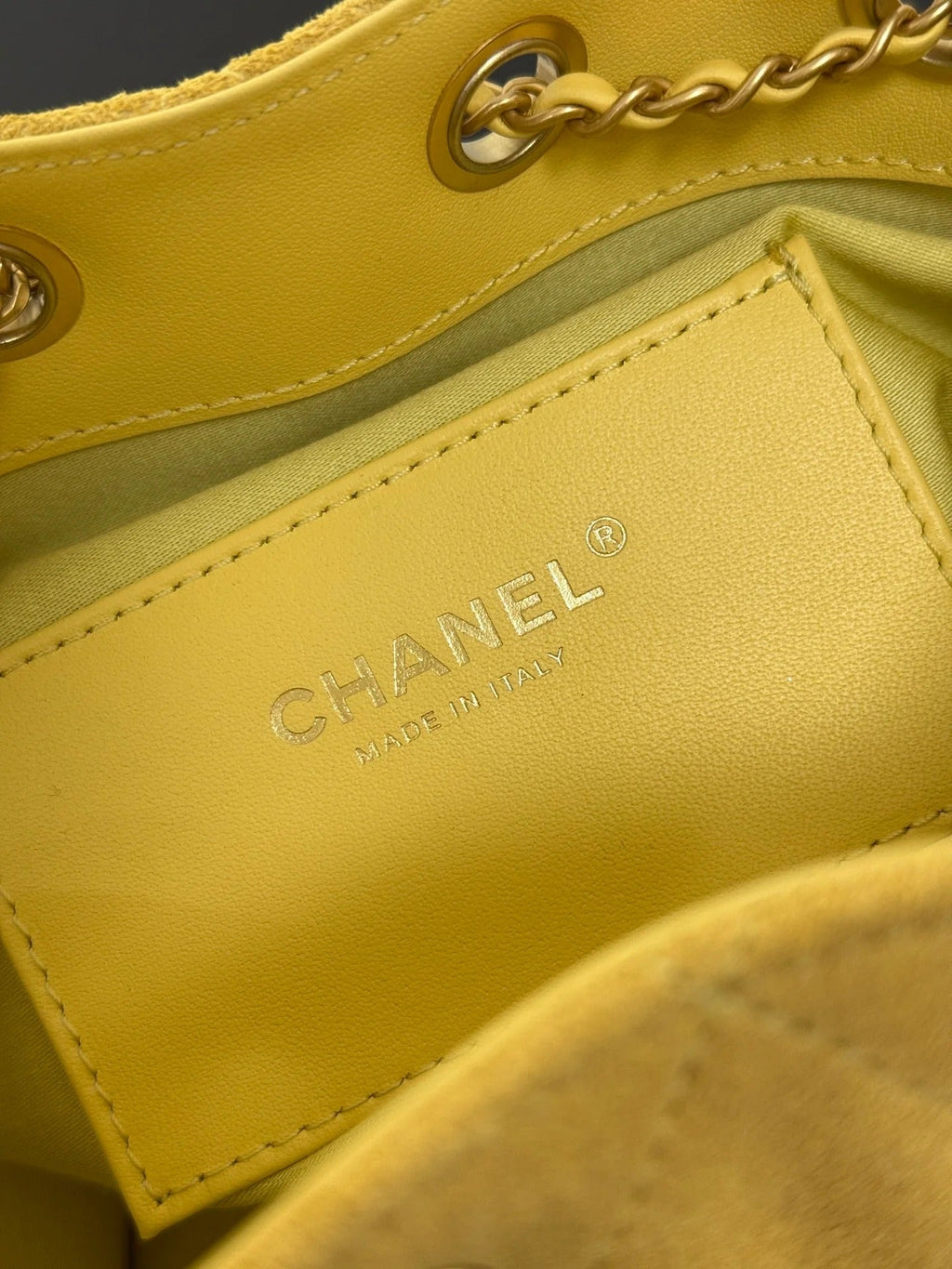 Ch*nel 2026 Hobo Bag 22cm Yellow Suede