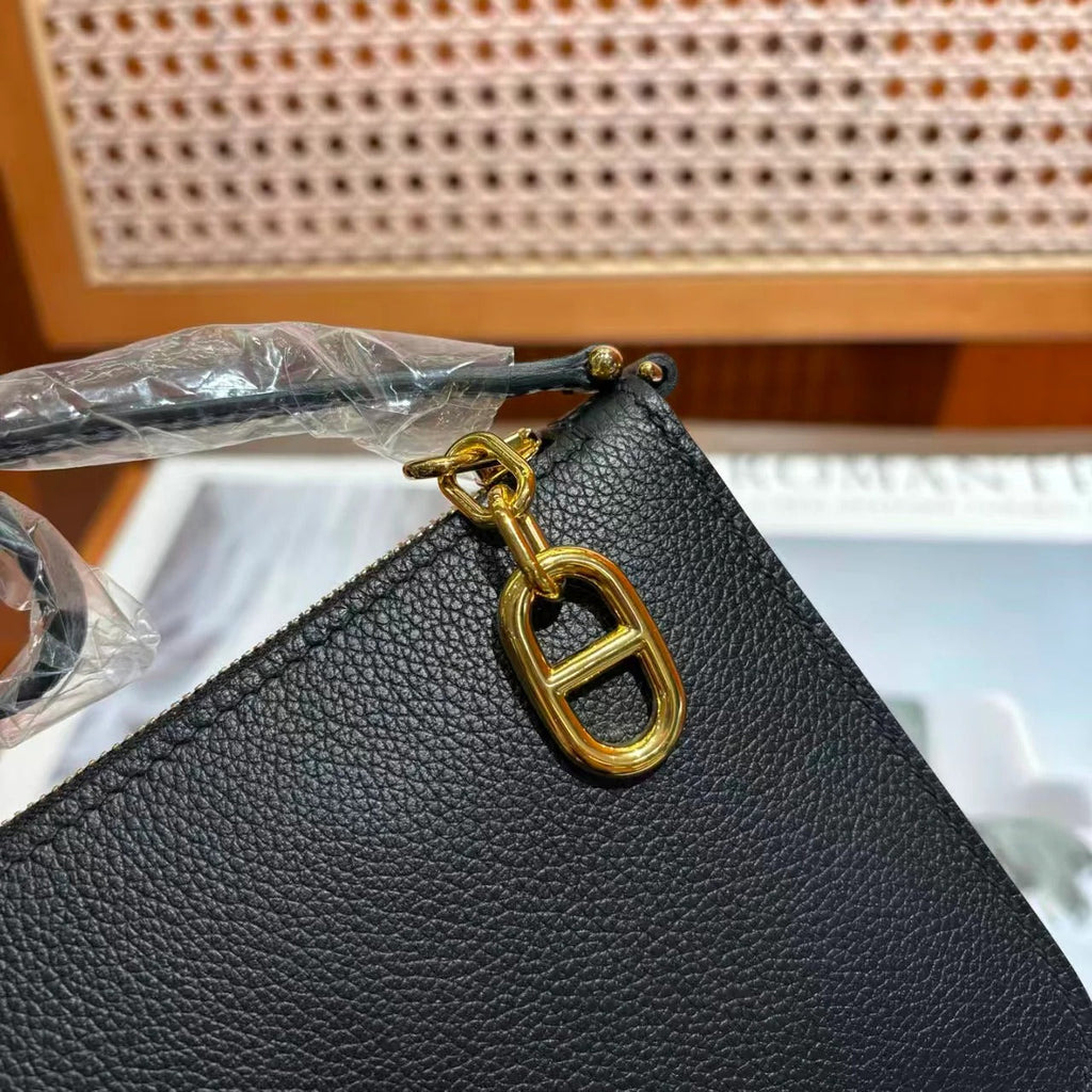 H*rmes 2025 Zipengo Chaine d'Ancre To Go Pouch Evergrain Calfskin