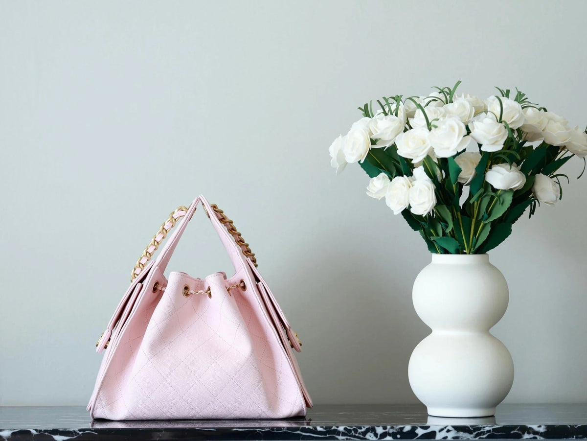 Ch*nel 25S HOBO BAG 30 CM IN LIGHT PINK LAMBSKIN WITH GOLD HARDWARE