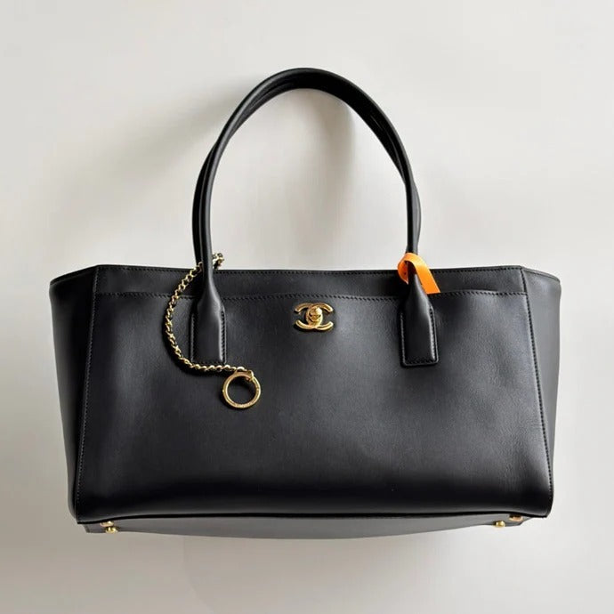 Ch*nel 2026 Executive Cerf Tote Bag Black Calfskin